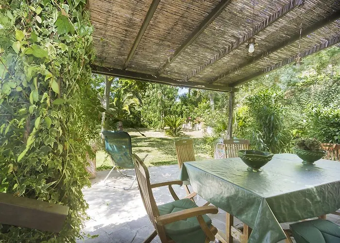 Semesterbostad Monserrato - Goelba Porto Azzurro